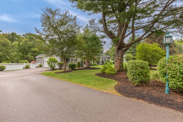 94 Oxbow Road Needham, MA 02492 - Photo 2 of 30 Gallery Image 2