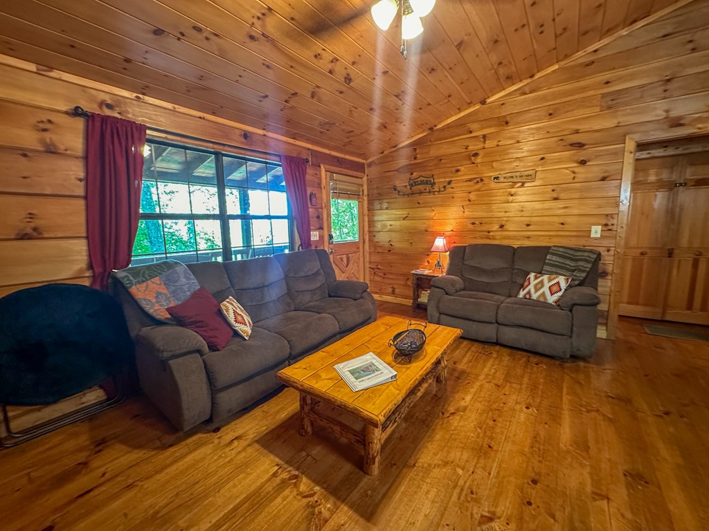 423 Laurel Creek Road Blue Ridge, GA 30513 - Photo 14 of 36