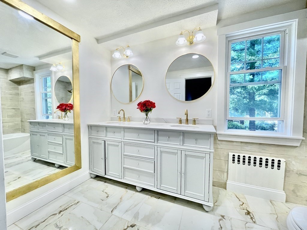 60 Ridge Road Milton, MA 02186 - Photo 19 of 41 Gallery Image 19