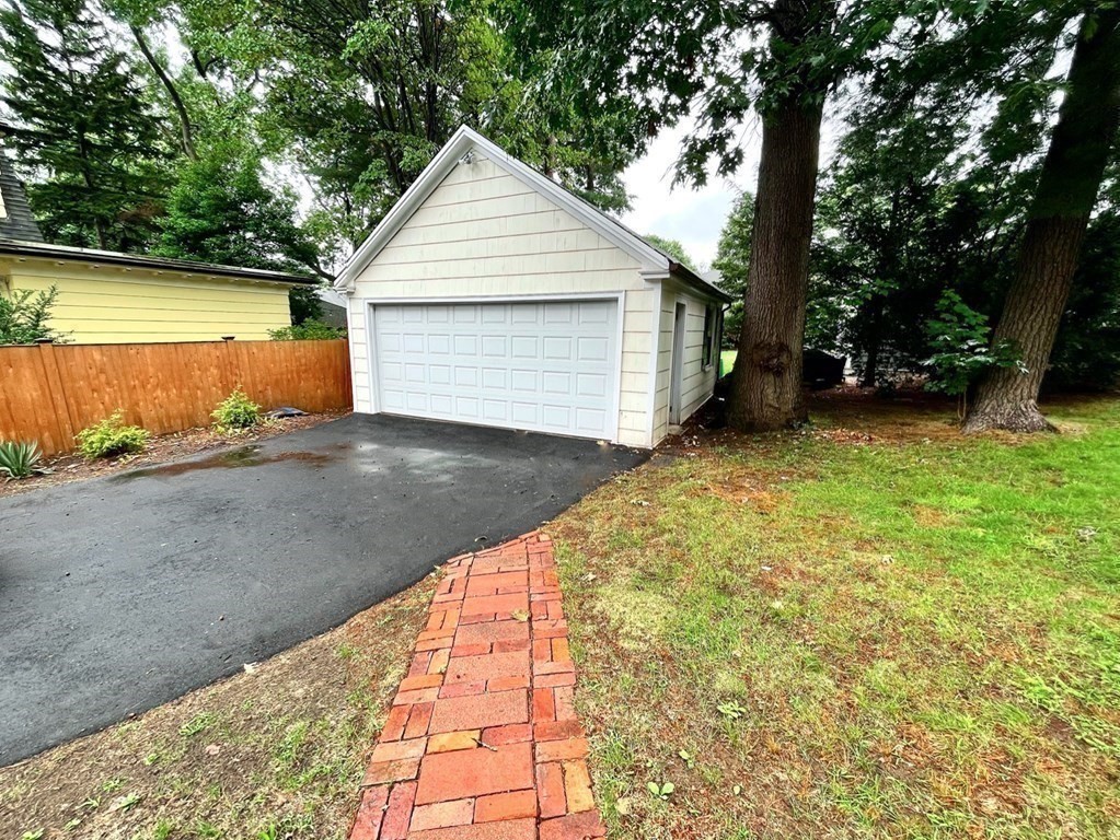 60 Ridge Road Milton, MA 02186 - Photo 41 of 41 Gallery Image 41