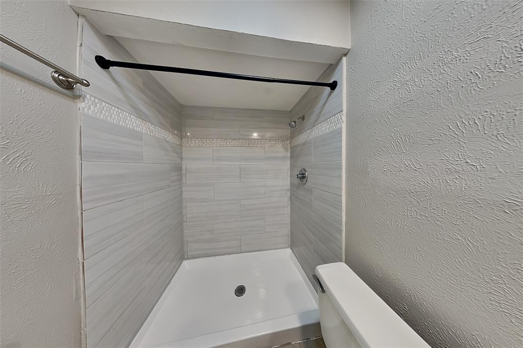 5701 Terry Street The Colony, TX 75056 - Photo 11 of 20