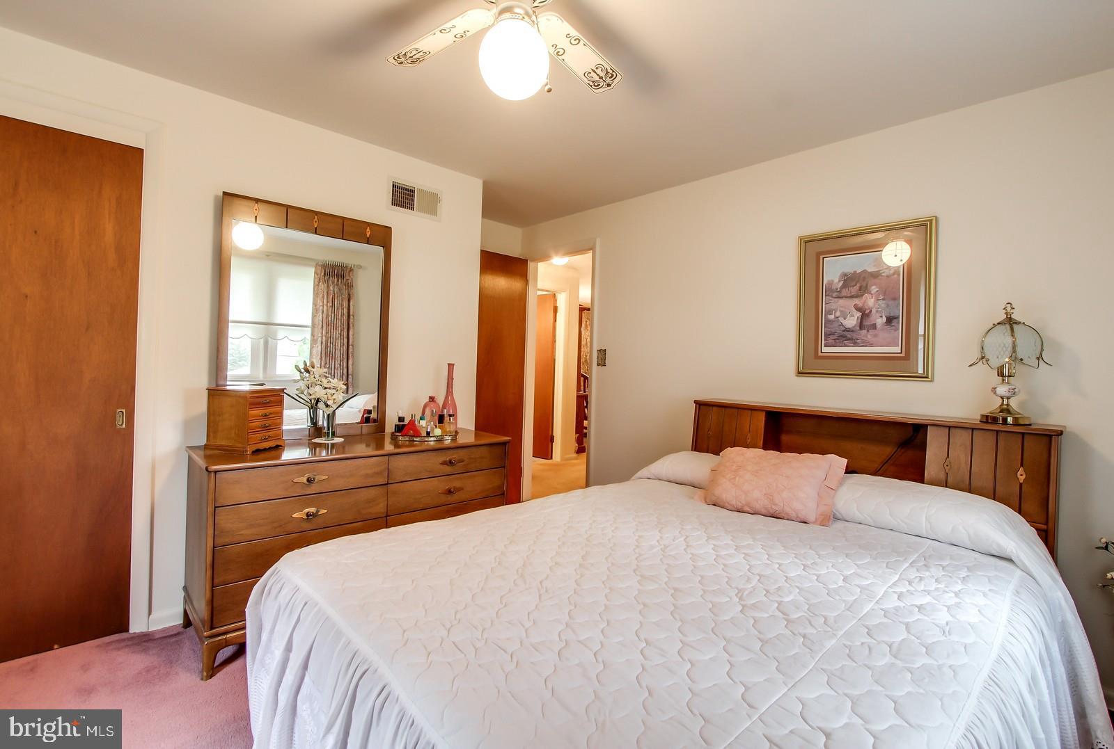 2057 Poplars Road York, PA 17408 - Photo 15 of 28 Gallery Image 15