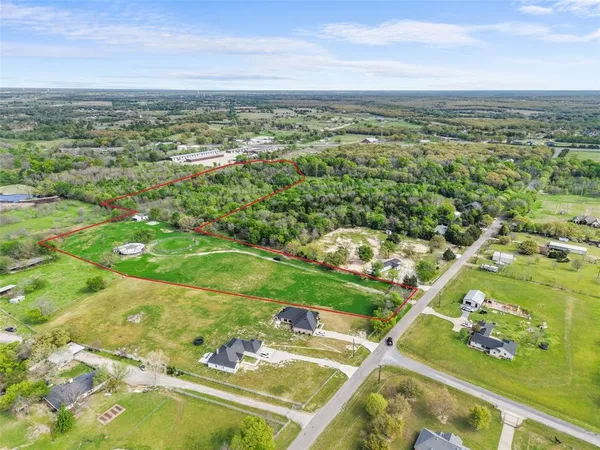 $640,000 | 9764 Cr 2422 Road, Rowlett, TX 75089