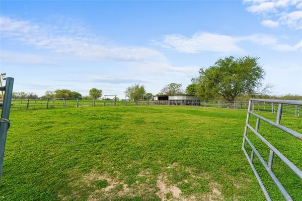 $640,000 | 9764 Cr 2422 Road, Rowlett, TX 75089