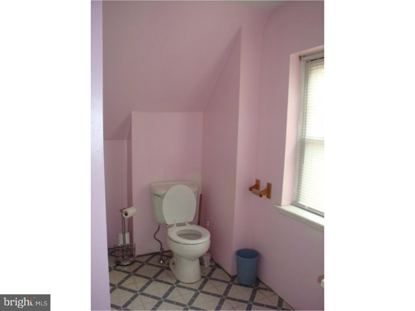 4301 Rhawn Street Philadelphia, PA 19136 - Photo 8 of 12