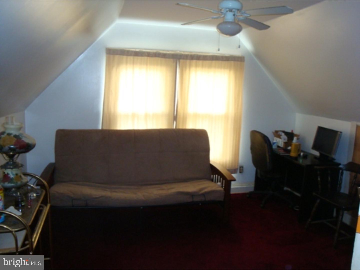 4301 Rhawn Street Philadelphia, PA 19136 - Photo 9 of 12