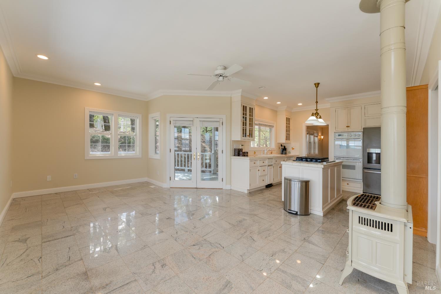 8150 Orr Springs Road Ukiah, CA 95482 - Photo 11 of 62