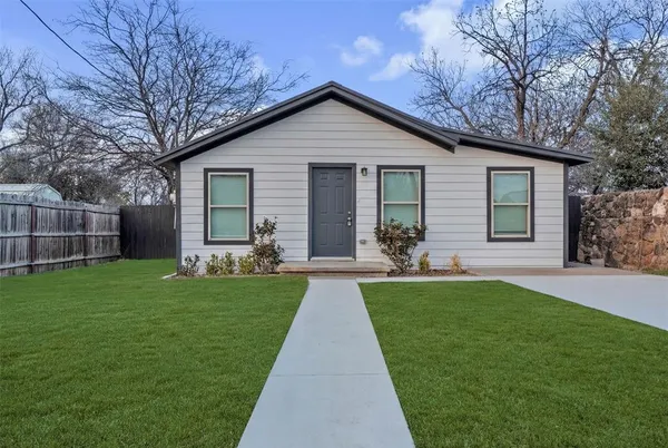 $170,000 | 1014 West Archer Street, Jacksboro, TX 76458