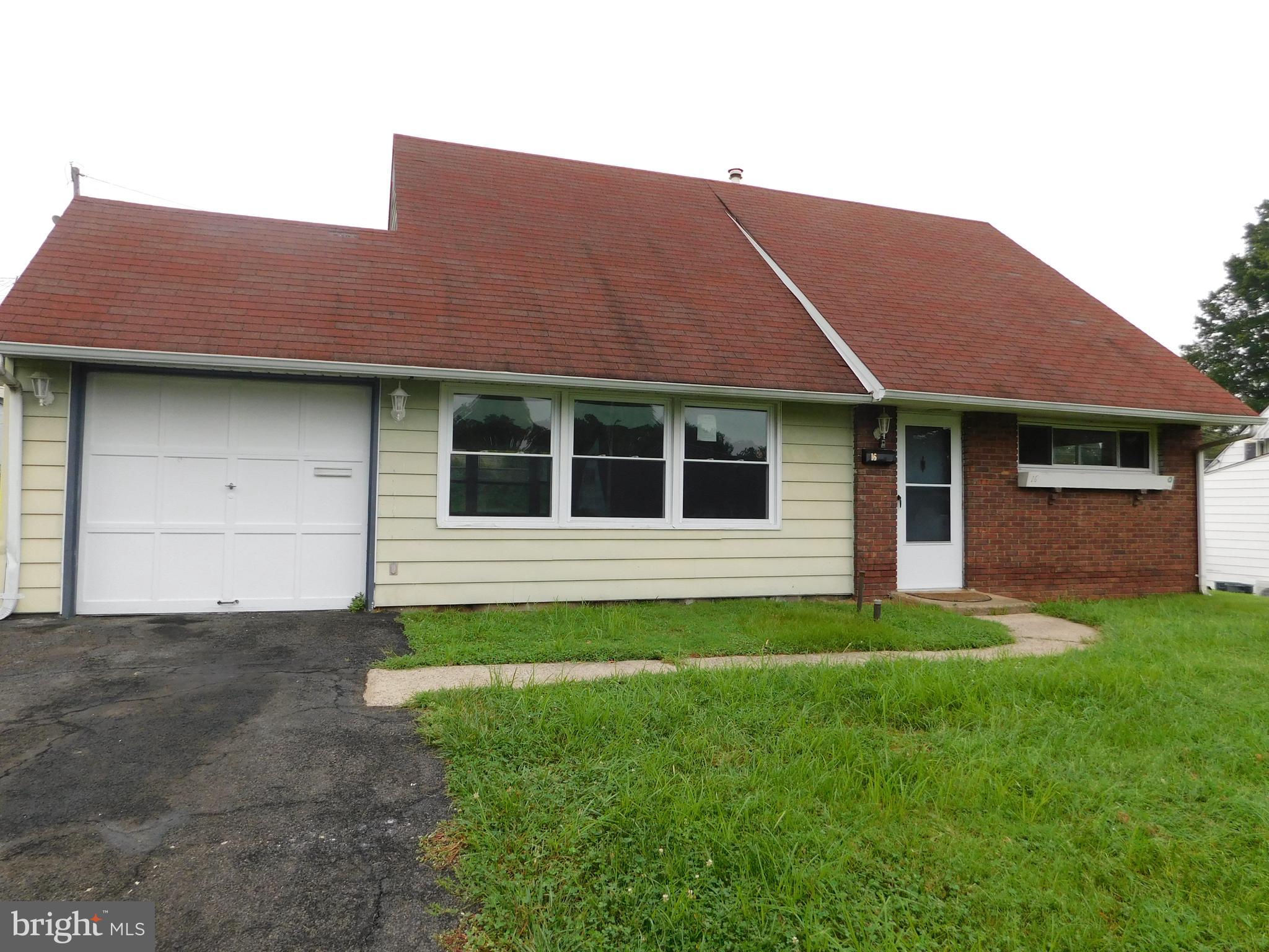 16 Uphill Road Levittown, PA 19056 - Photo 1 of 22 Gallery Image 1