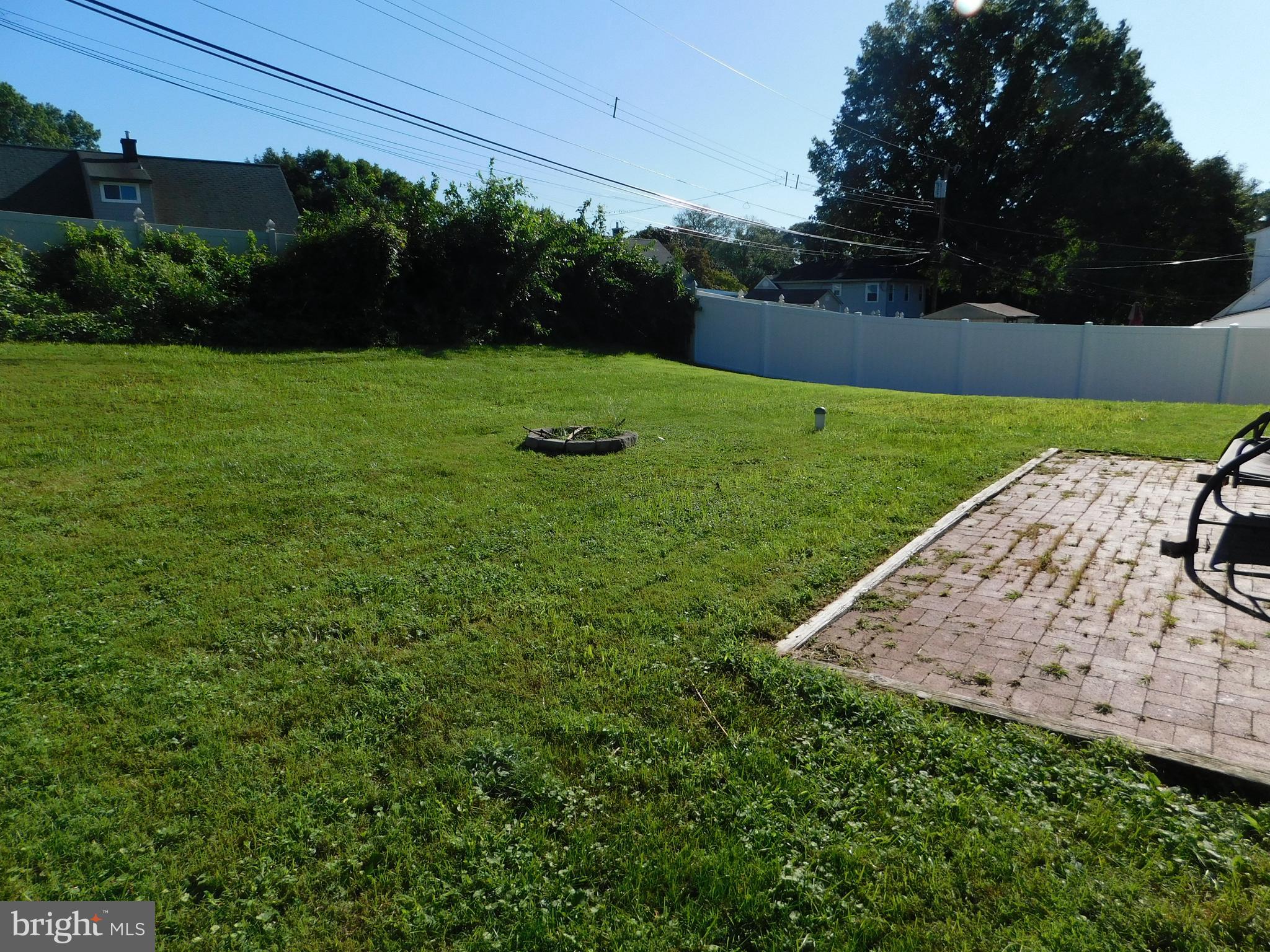 16 Uphill Road Levittown, PA 19056 - Photo 21 of 22 Gallery Image 21