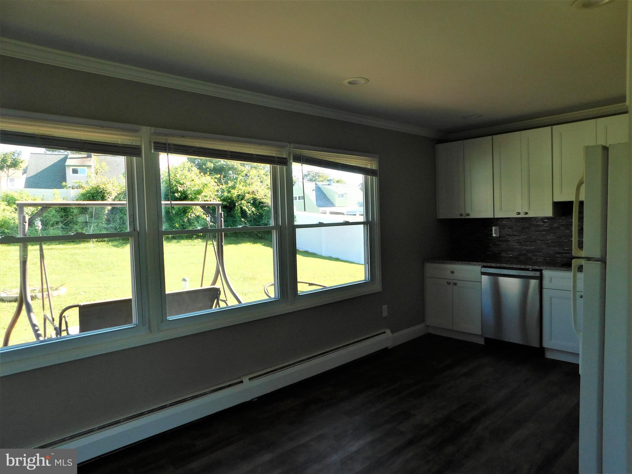 16 Uphill Road Levittown, PA 19056 - Photo 5 of 22 Gallery Image 5
