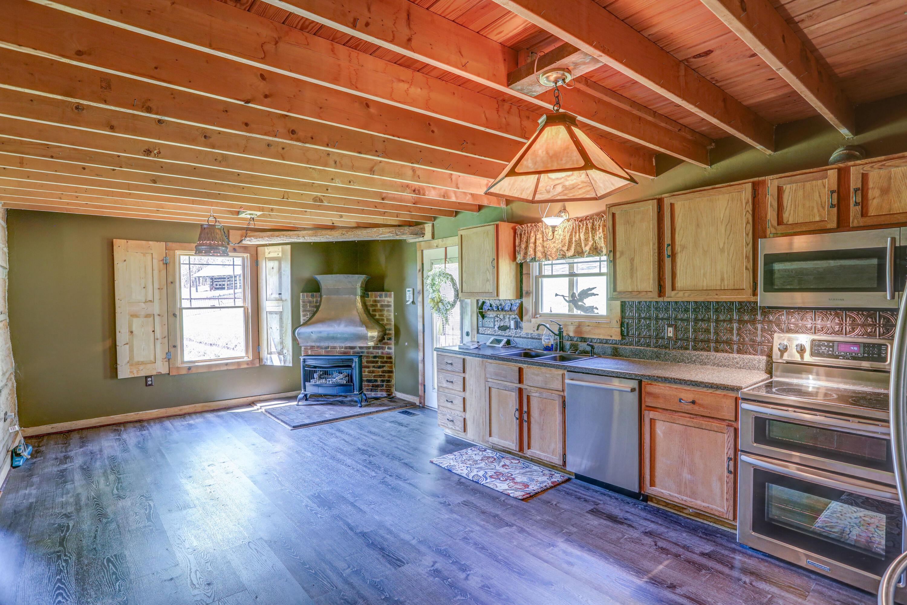 311 Magnolia Road Rogersville, TN 37857 - Photo 49 of 86 B42A3676_77_78_79_80