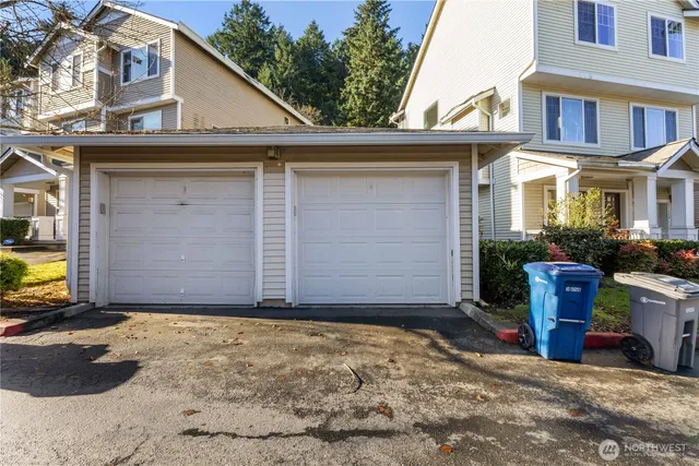 $389,000 | 21430 40th Place South, Unit A, Seattle, WA 98198