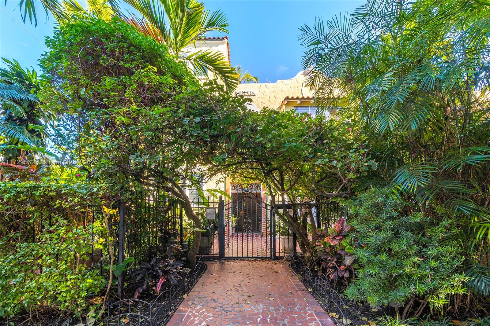 1361 Meridian Avenue, Unit 2 Miami Beach, FL 33139 - Photo 4 of 19