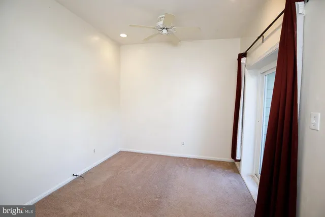 $2,300 | 1434 Potomac Avenue Southeast, Unit 4, Washington, DC 20003