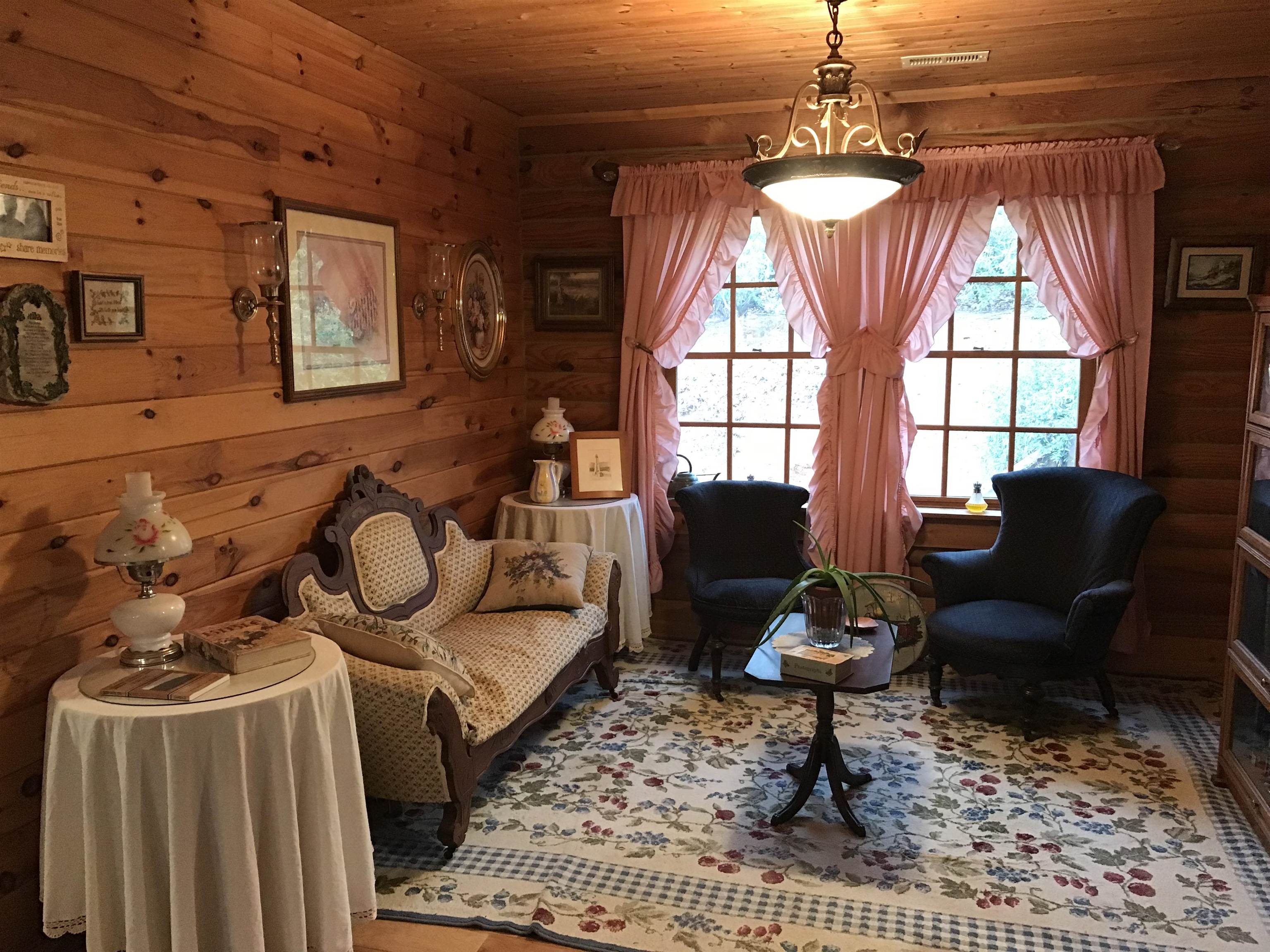 197 Dug Hill Road Landrum, SC 29356 - Photo 14 of 28 Gallery Image 14