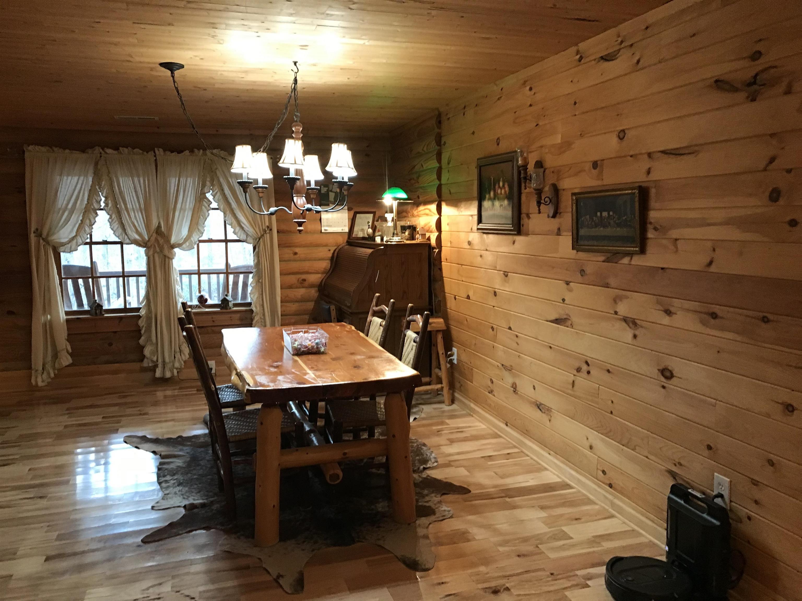 197 Dug Hill Road Landrum, SC 29356 - Photo 15 of 28 Gallery Image 15