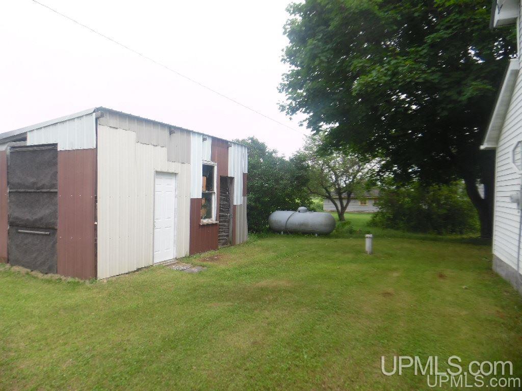 5870 F Road Bark River, MI 49807 - Photo 26 of 32