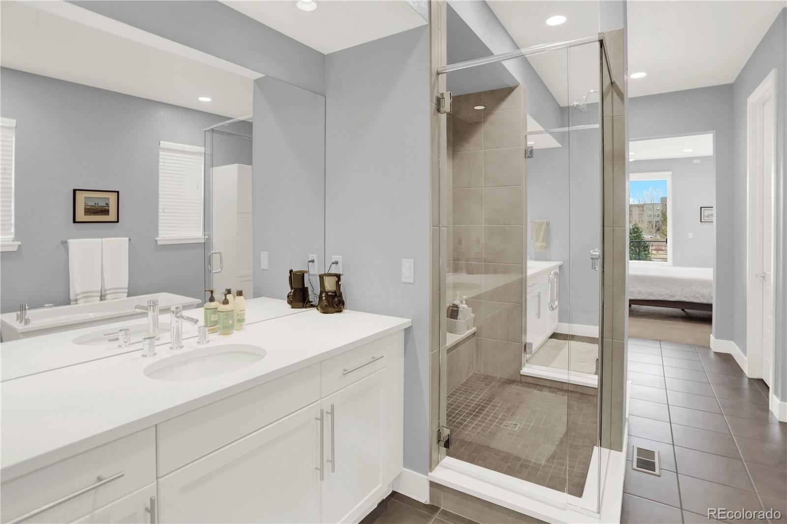 31 South Oneida Court Denver, CO 80230 - Photo 21 of 38