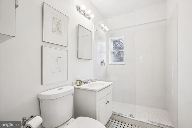 $389,000 | 2500 Q Street Northwest, Unit 112, Washington, DC 20007