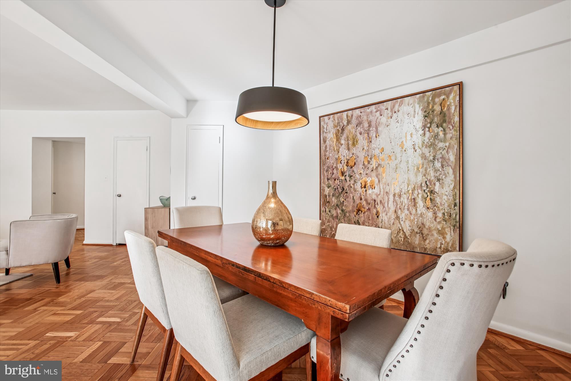 2500 Q Street Northwest, Unit 112 Washington, DC 20007 - Photo 8 of 19 a dining room with furniture and window