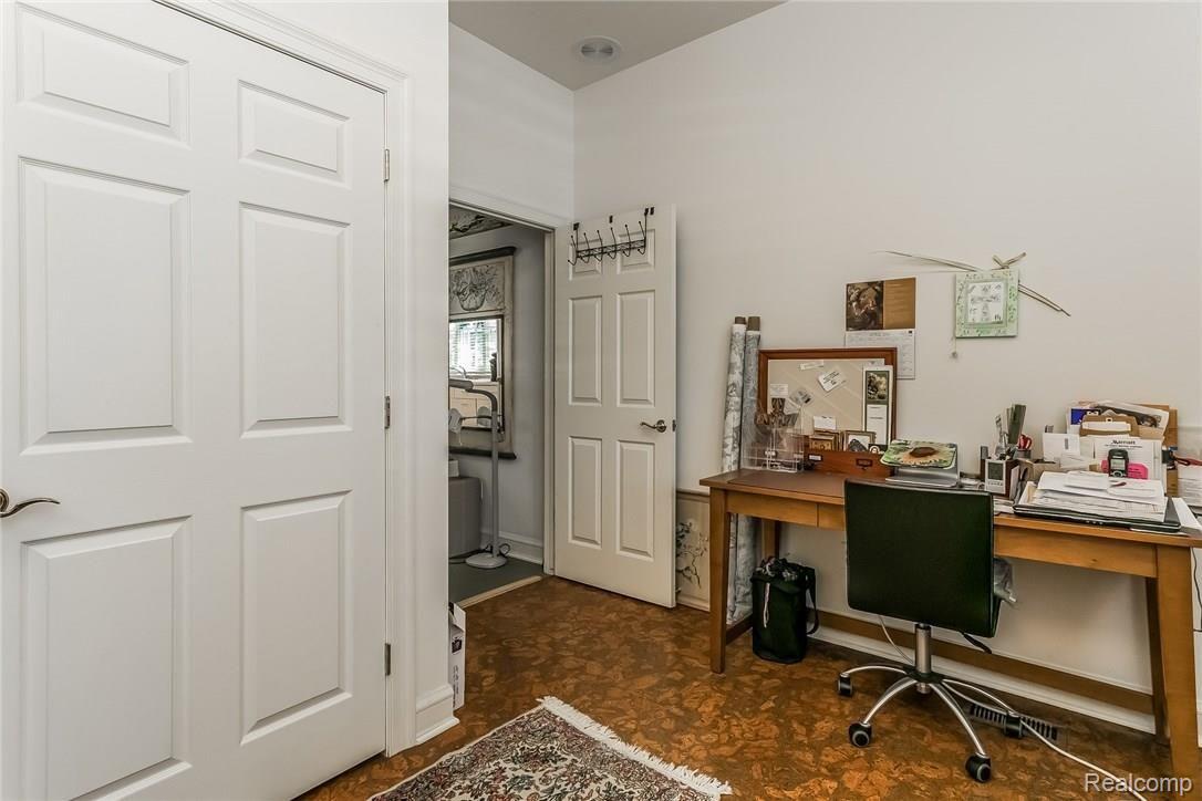 61 Lothrop Road Grosse Pointe, MI 48236 - Photo 57 of 57 050-Hobby_Room-2618064-medium.jpg