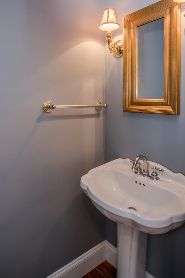 3009 Windberry Street Raleigh, NC 27612 - Photo 21 of 30 Powder Room