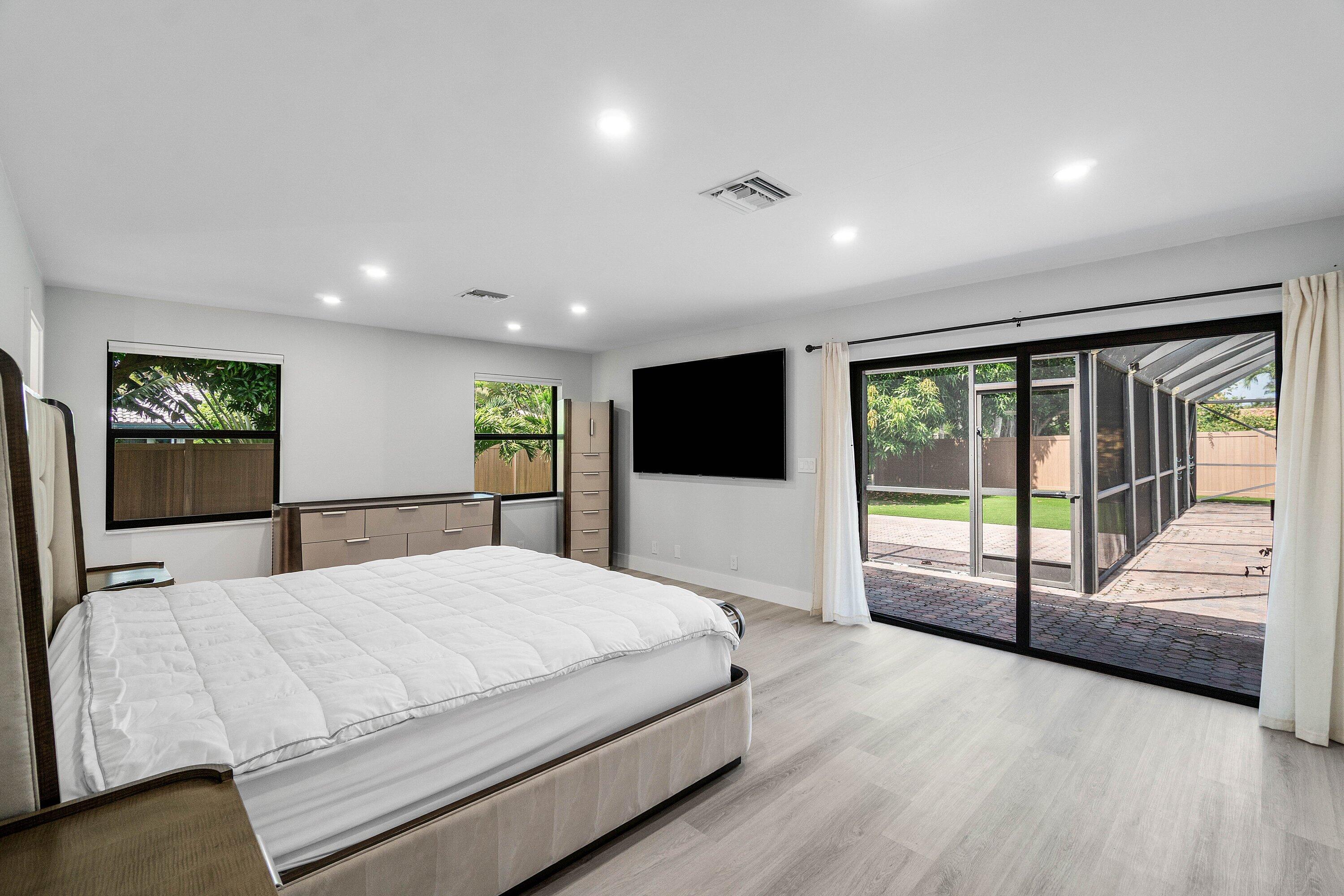 820 Southwest 16th Street Boca Raton, FL 33486 - Photo 23 of 44 027-820Southwest16thStreet-BocaRaton-FL-