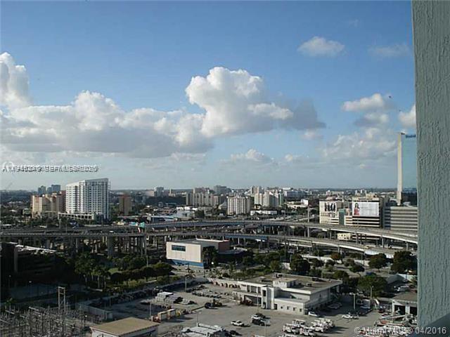 92 Southwest 3rd Street, Unit 2006 Miami, FL 33130 - Photo 3 of 13 a view of a city