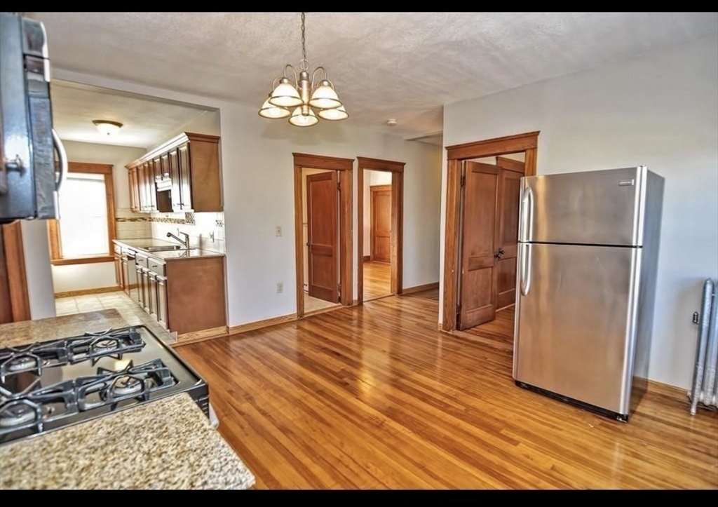 278 Greenwood Street, Unit 2 Worcester, MA 01607 - Photo 6 of 31