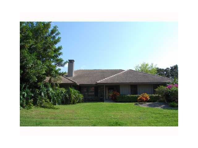 5 Alnwick Road Palm Beach Gardens, FL 33418 - Photo 1 of 25 Primary Photo