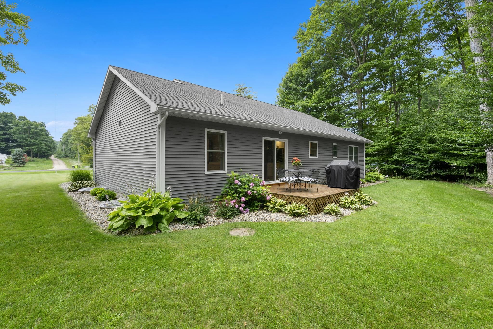 5404 Barney Road Traverse City, MI 49684 - Photo 46 of 47 1947951-aaea9bff-8e59-4bb8-a6ee-c98311c34e29.JPG