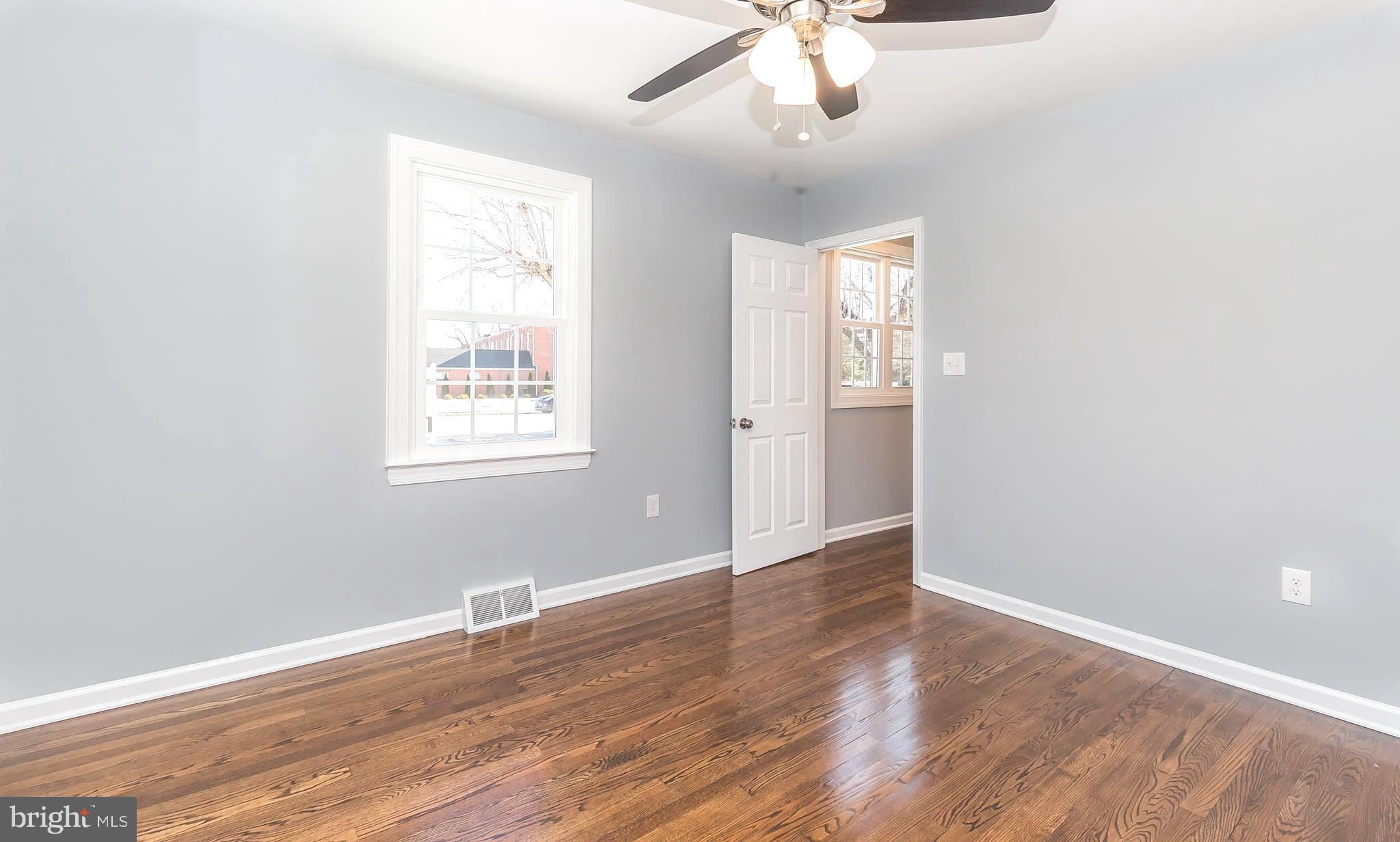 1718 Lynch Road Baltimore, MD 21222 - Photo 9 of 30 MASTER BEDROOM 1 (MAIN LEVEL)