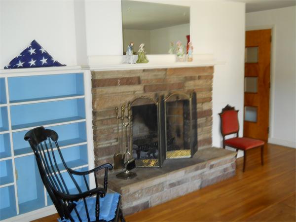 2 Locust Street Merrimac, MA 01860 - Photo 11 of 27 Gallery Image 11