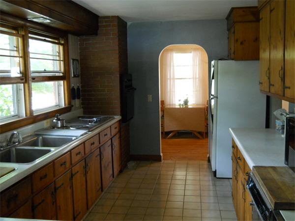 2 Locust Street Merrimac, MA 01860 - Photo 5 of 27 Gallery Image 5