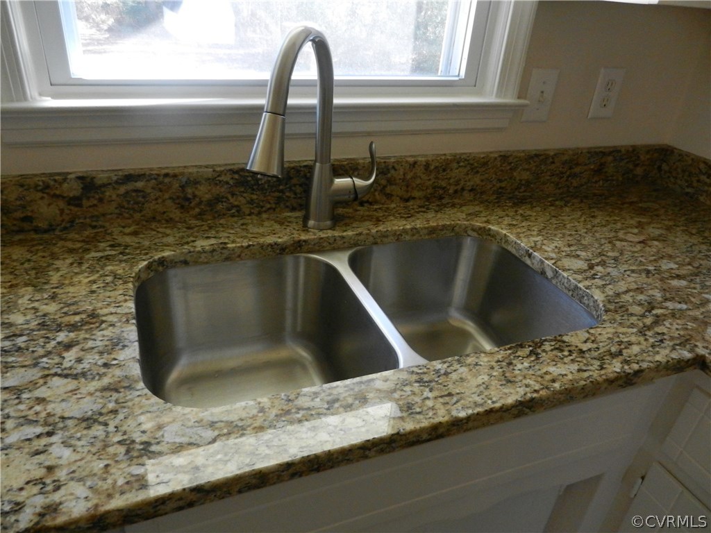7713 Bull Hill Road Prince George, VA 23875 - Photo 4 of 17 Gallery Image 4
