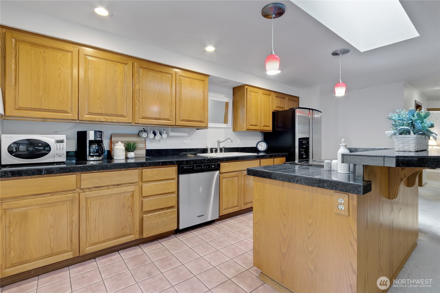 17532 Southeast 292nd Place Kent, WA 98042 - Photo 11 of 36