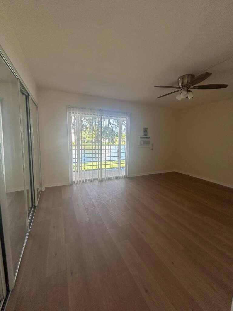 230 Fanshaw F, Unit F230 Boca Raton, FL 33434 - Photo 8 of 22 bedroom 3