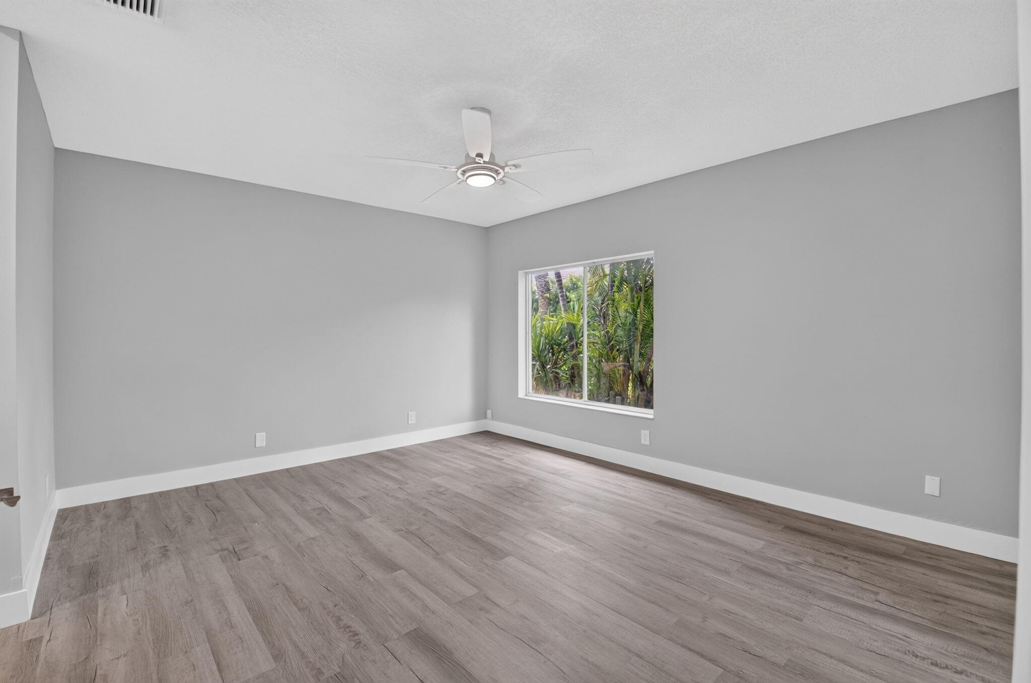 8410 Vía Serena Boca Raton, FL 33433 - Photo 15 of 40 22-web-or-mls-DSC_1882