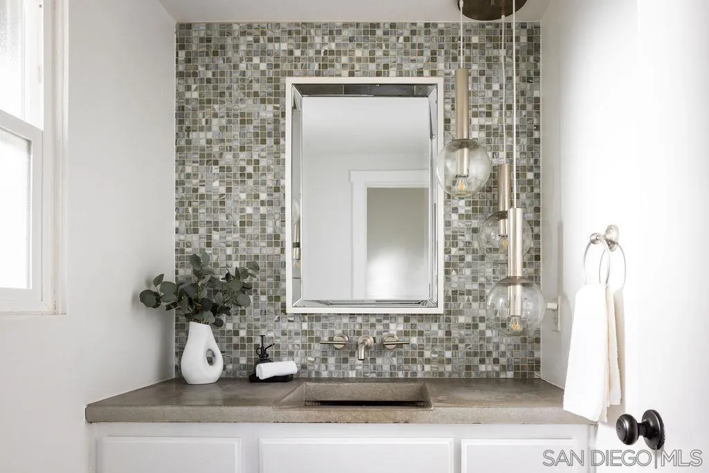 698 Hygeia Avenue Encinitas, CA 92024 - Photo 12 of 35 Upstairs half bath / powder room