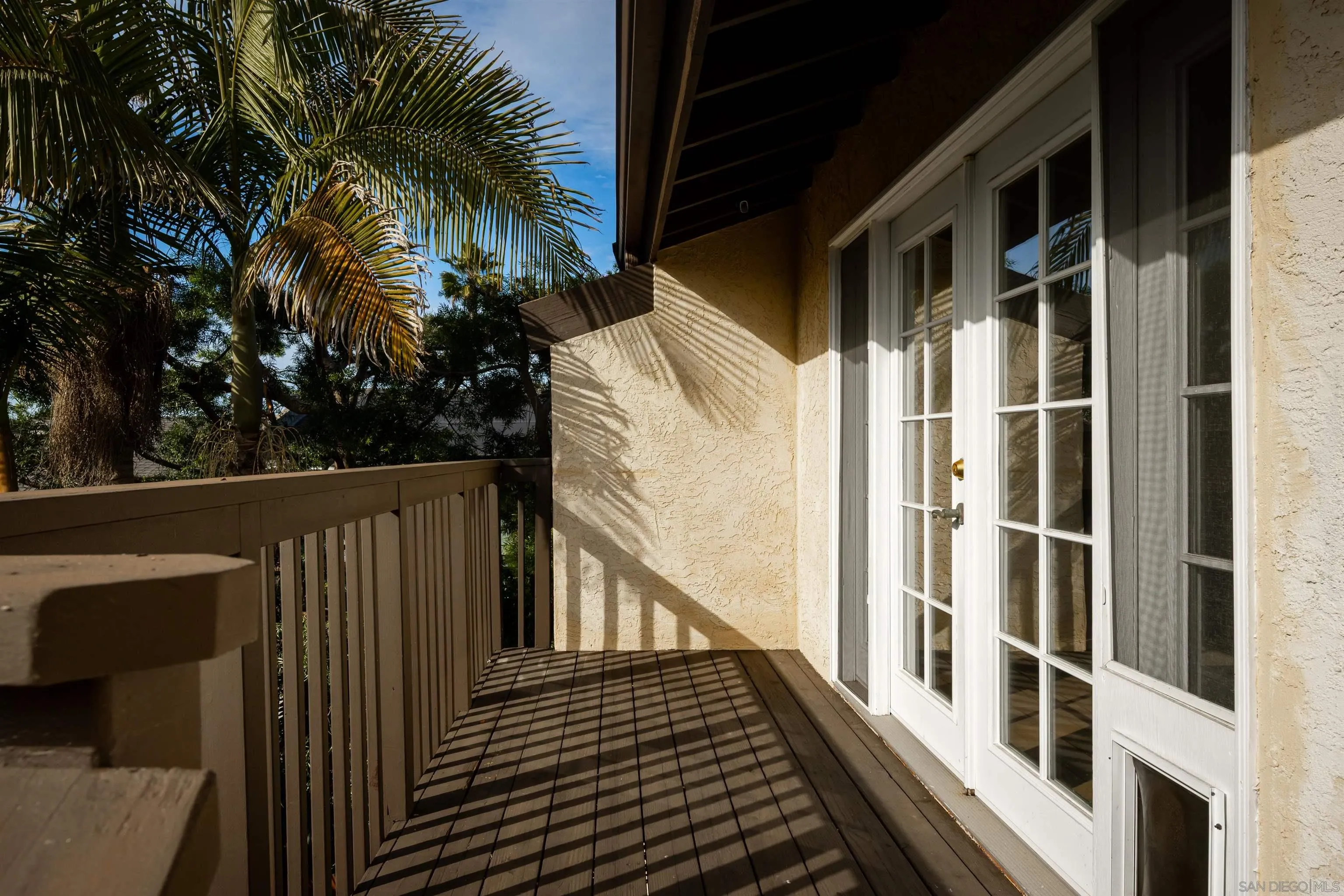 698 Hygeia Avenue Encinitas, CA 92024 - Photo 27 of 35 Patio/Deck