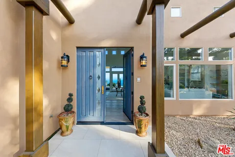 $4,350,000 | 3240 Sumac Ridge Road, Malibu, CA 90265