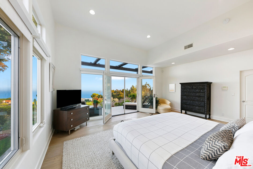 3240 Sumac Ridge Road Malibu, CA 90265 - Photo 31 of 48