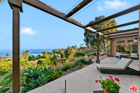 $4,350,000 | 3240 Sumac Ridge Road, Malibu, CA 90265