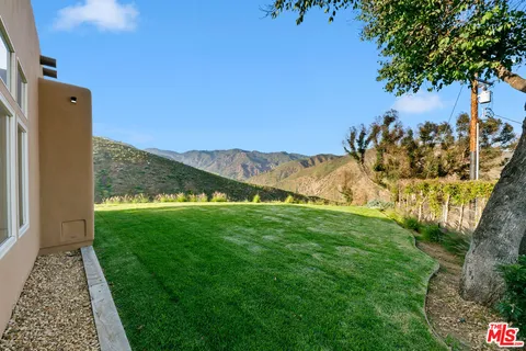 $4,350,000 | 3240 Sumac Ridge Road, Malibu, CA 90265