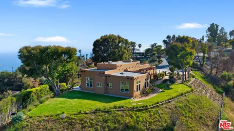 $4,350,000 | 3240 Sumac Ridge Road, Malibu, CA 90265