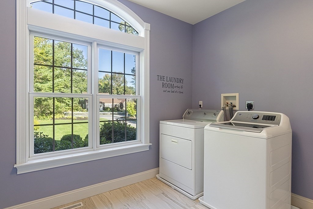 3 Squareshire Road Sterling, MA 01564 - Photo 22 of 42 a utility room with dryer and washer