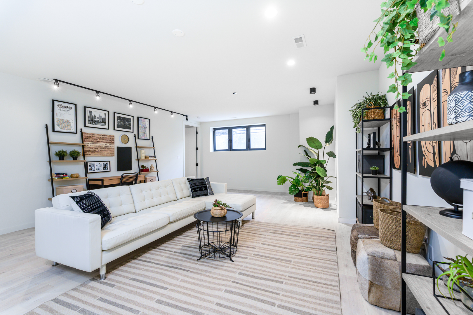 2135 West Cermak Road, Unit 1N Chicago, IL 60608 - Photo 15 of 20