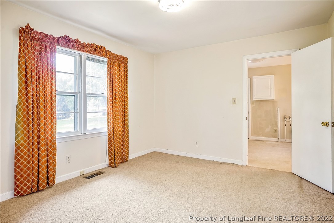5207 Birch Road Fayetteville, NC 28304 - Photo 10 of 19 Gallery Image 10