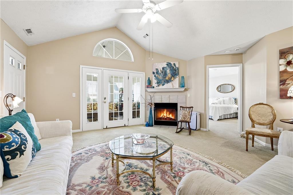 4522 Orchard Trace Roswell, GA 30076 - Photo 8 of 38